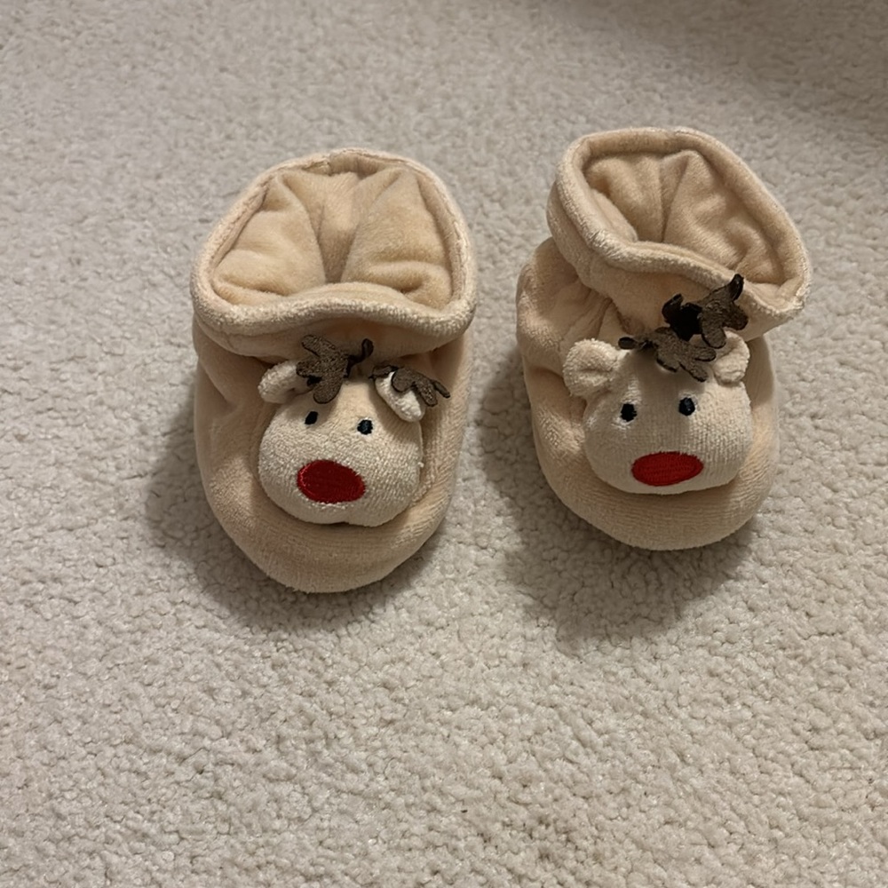 Reindeer hat, and  slippers koala kids 3 to 6 months - Picture 7 of 8